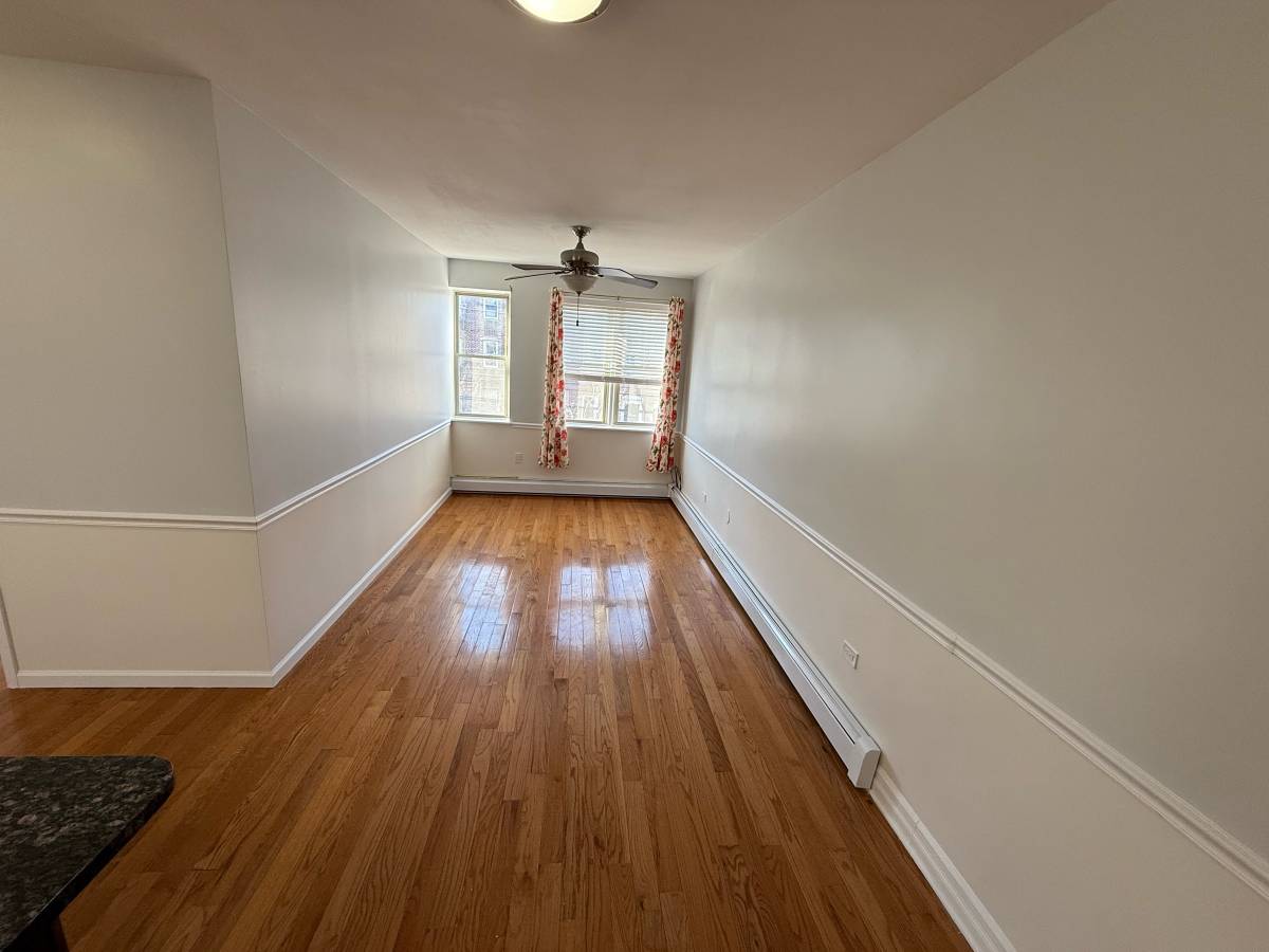 00M0M_2GfNS9Ds24q_0CI0t2_1200x900