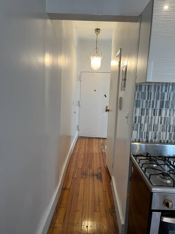 00t0t_4ACAzMCsROo_0t20CI_1200x900