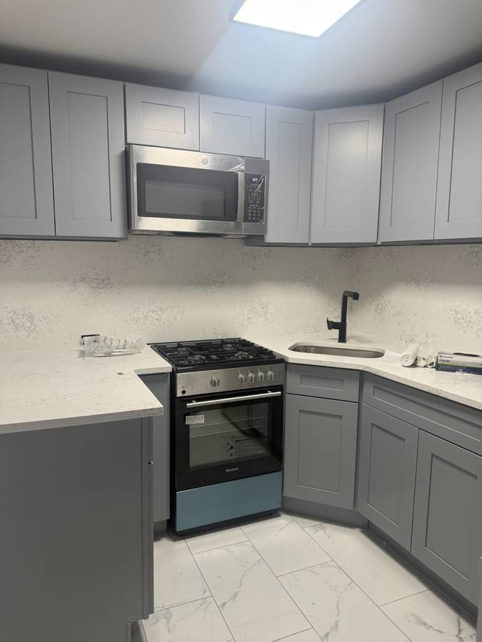 01111_1SF009a9E3v_0t20CI_1200x900